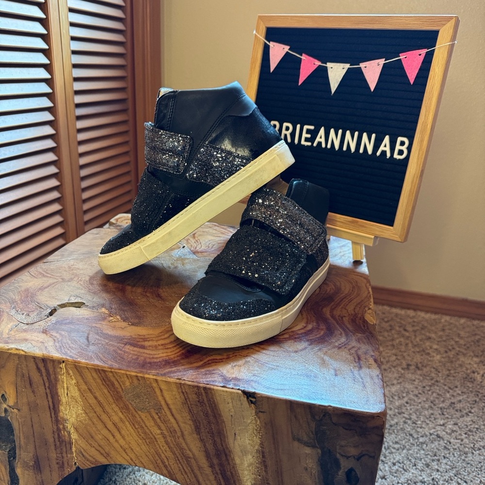 MM6 Maison Martin Margiela Black Glitter Velcro Strap Sneakers